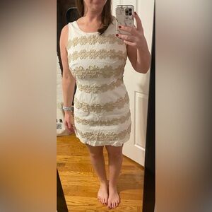 Lilly Pulitzer Resort White & Gold Truly Petal Lace Delia Shift Dress size 10